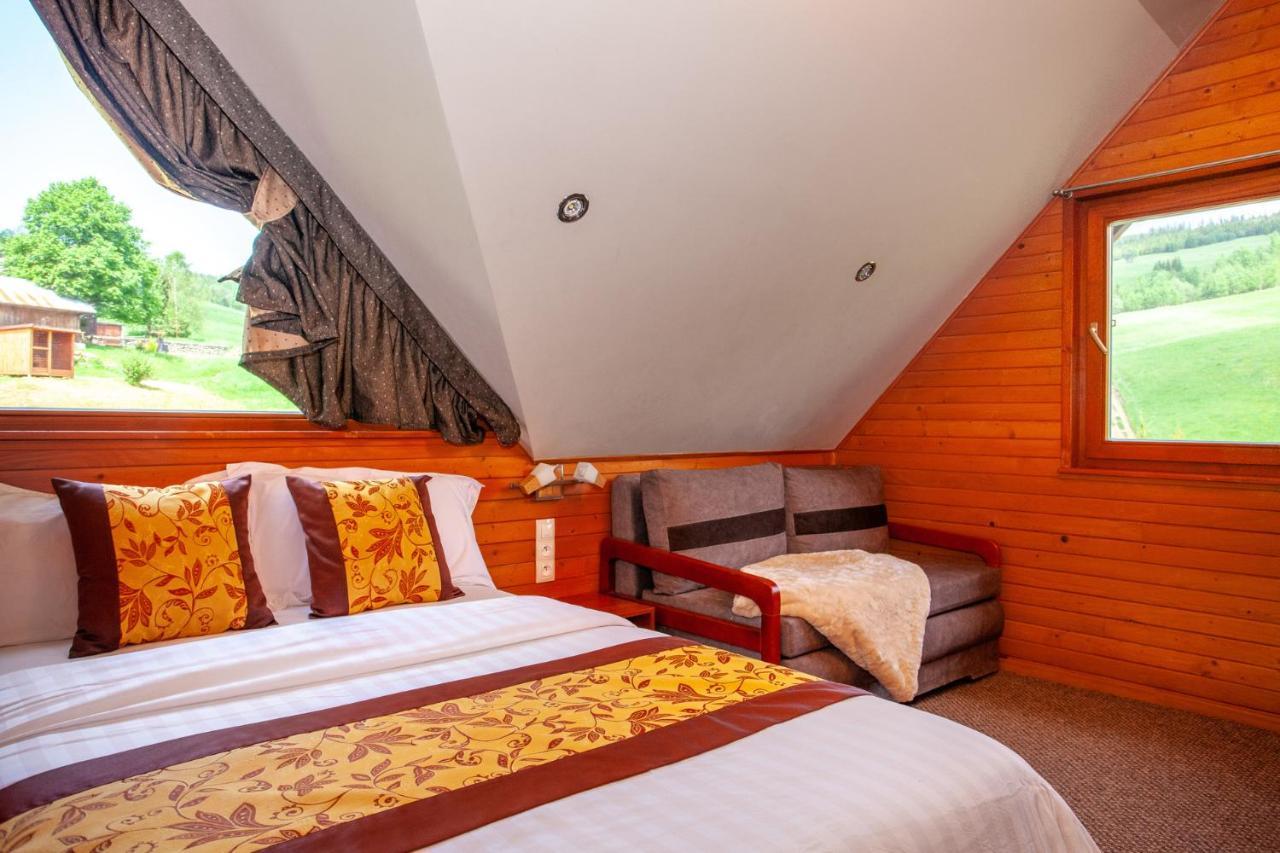Winter & Summer - Chalets Zdiar Exterior photo